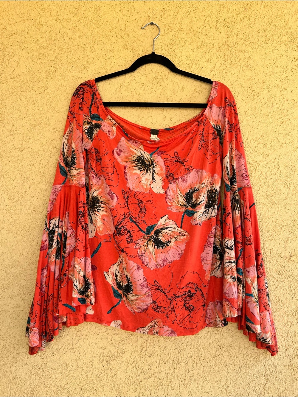 We The Free Birds Of Paradise Off-Shoulder Orange Floral Bell-Sleeve Top - Picture 2 of 7
